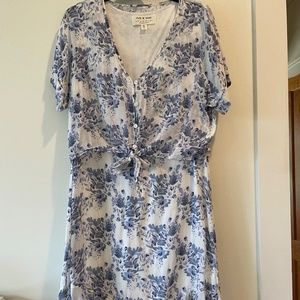 Anthropologie Cloth and Stone blue floral dress